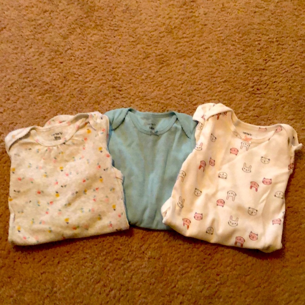 Carter's 3-pack 18 month long sleeve onesies